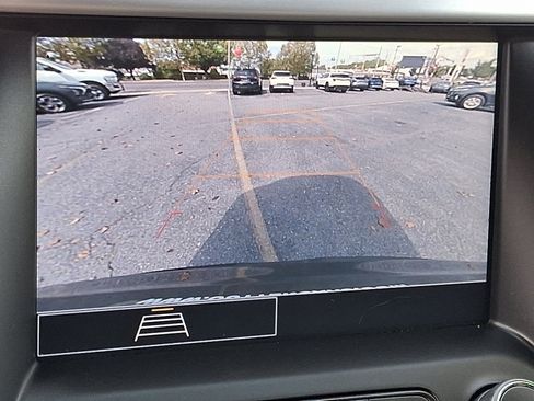 Used 2023 GMC Acadia SLE w/ Driver Convenience Package image 20