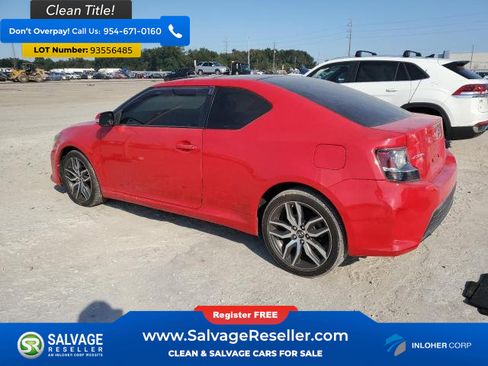 Used 2015 Scion tC image 3