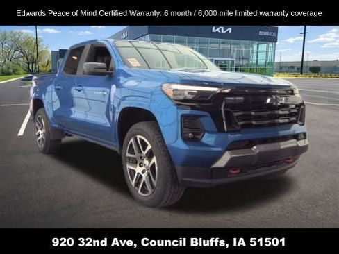 Used 2023 Chevrolet Colorado Z71 w/ Z71 Convenience Package 2 AWD/4WD image 3