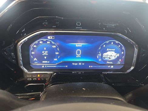 Certified 2024 Chevrolet Silverado 1500 LT AWD/4WD image 11