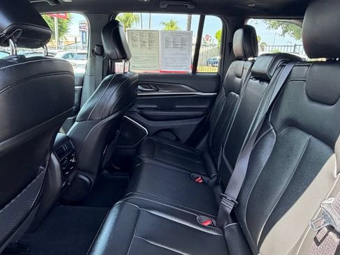 Used 2024 Jeep Grand Cherokee Limited 4xe AWD/4WD image 37