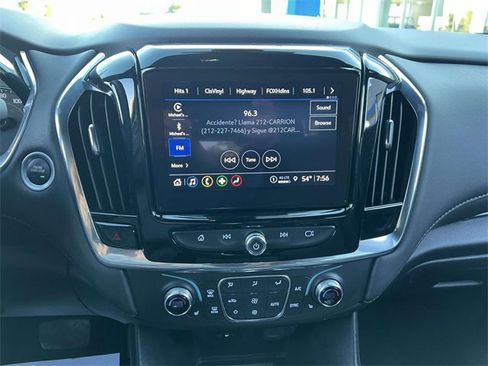 Certified 2023 Chevrolet Traverse LT image 26