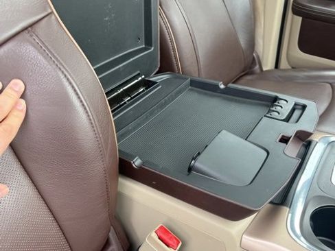 Used 2016 RAM 2500 Longhorn image 28