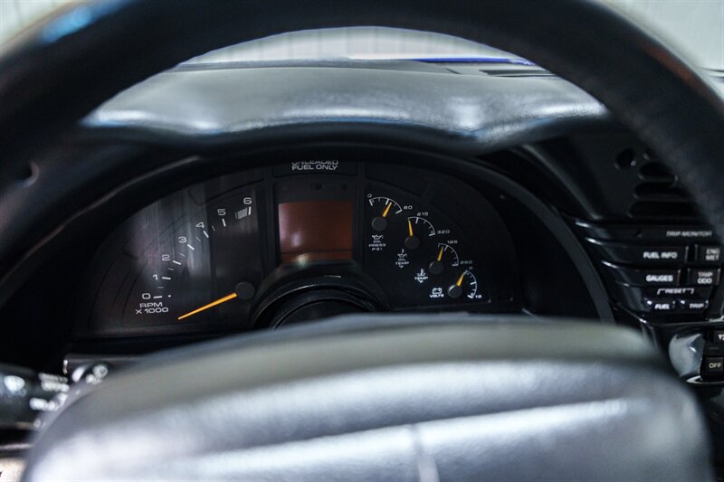 Used 1995 Chevrolet Corvette Coupe RWD image 14