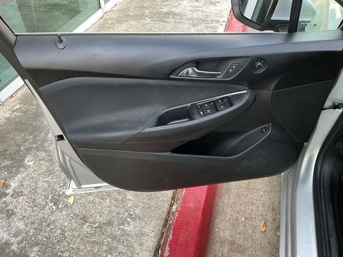 Used 2019 Chevrolet Cruze LT w/ LT Fleet Convenience Package image 13