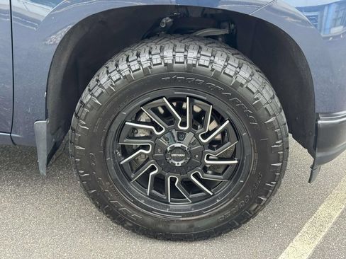 Used 2021 Chevrolet Silverado 1500 W/T w/ WT Value Package AWD/4WD image 8