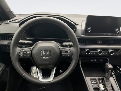 Used 2023 Honda CR-V Sport image 12