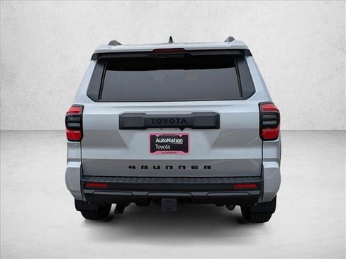 New 2026 Toyota 4Runner SR5 AWD/4WD image 8