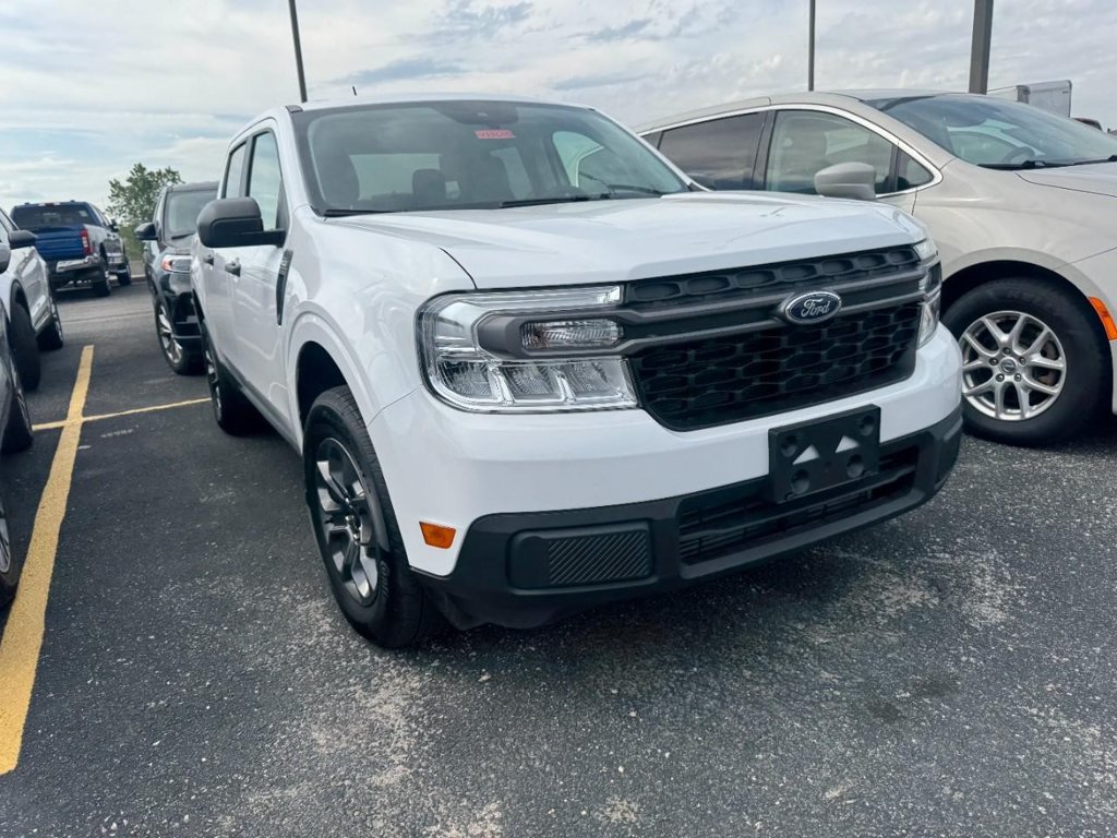 Used 2024 Ford Maverick XLT w/ Equipment Group 300A Standard AWD/4WD image 2