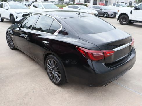 Used 2018 INFINITI Q50 Red Sport 400 w/ Sensory Package (Sport) image 7