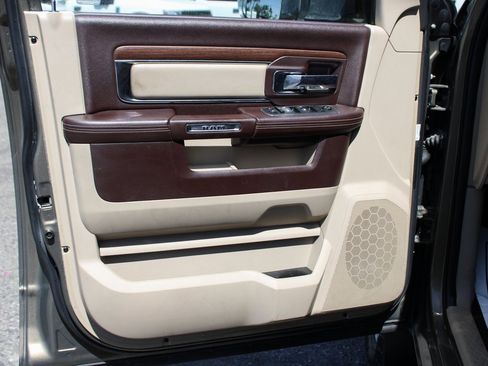 Used 2014 RAM 2500 Laramie w/ Convenience Group image 14