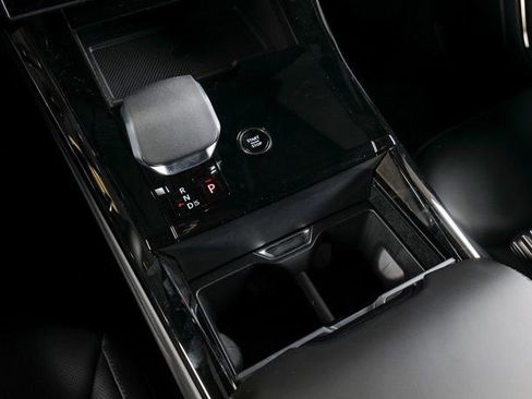 New 2026 Land Rover Range Rover Sport SE image 13