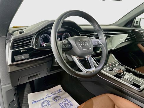 Used 2023 Audi Q8 Premium Plus AWD/4WD image 9