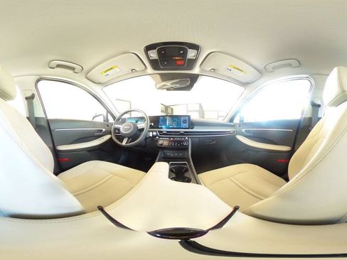 Used 2025 Hyundai Sonata SEL FWD image 43