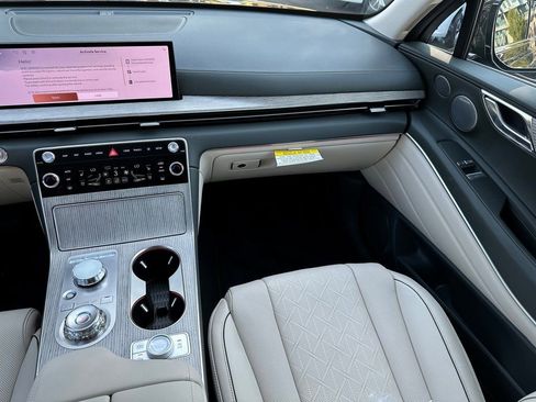 New 2026 Genesis GV80 2.5T Prestige image 19