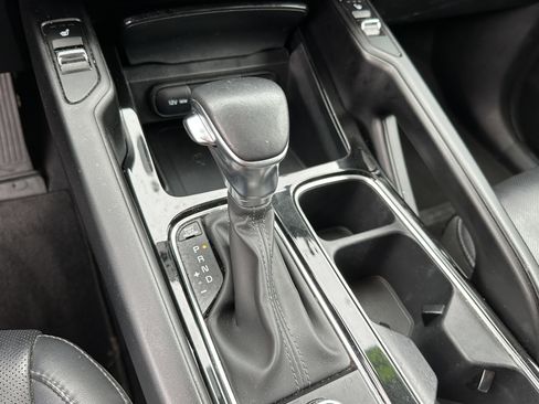 Certified 2024 Kia Telluride S FWD image 25
