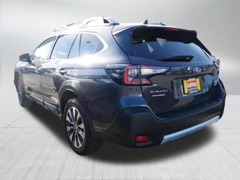 Used 2024 Subaru Outback Touring AWD/4WD image 38