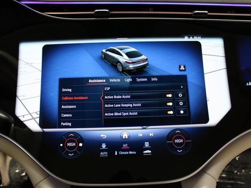 Used 2023 Mercedes-Benz EQS 580 4MATIC Sedan image 28