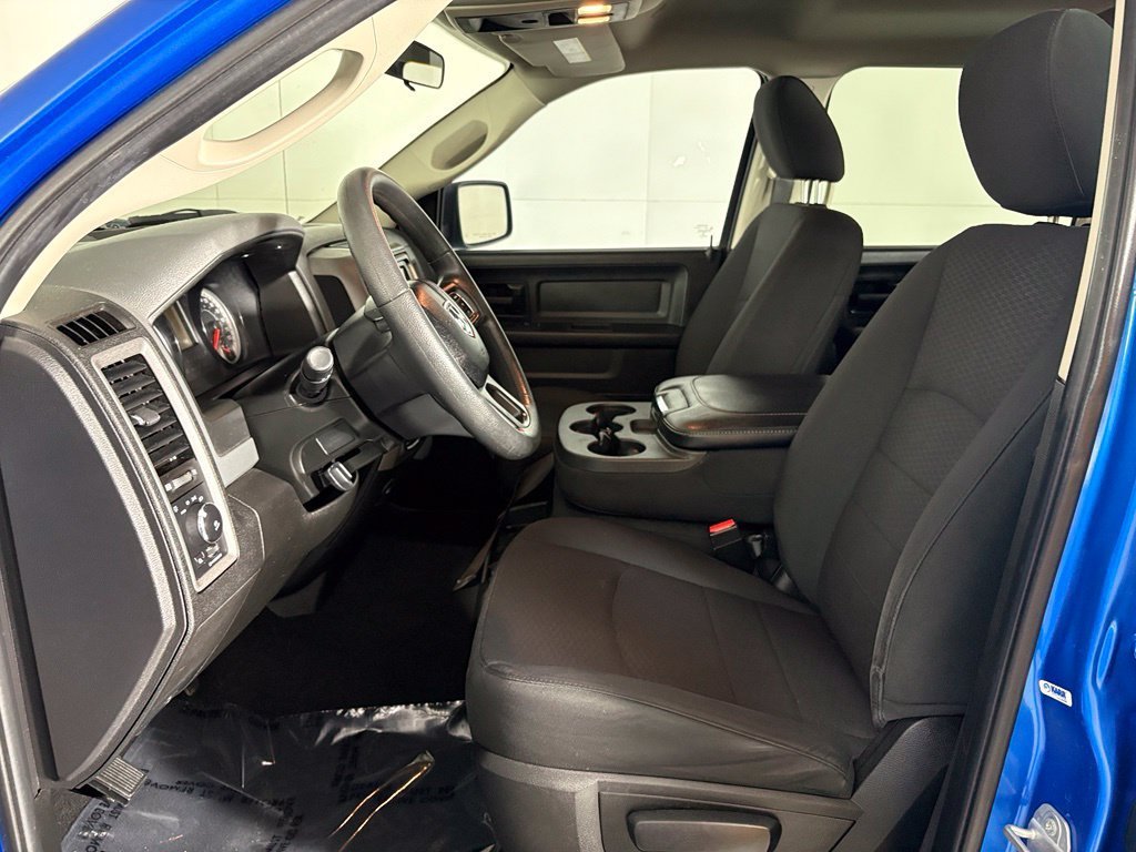 Used 2019 RAM 1500 Express w/ Express Value Package AWD/4WD image 15