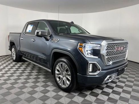 Used 2021 GMC Sierra 1500 Denali w/ Denali Ultimate Package AWD/4WD image 3
