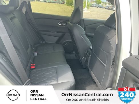 New 2026 Nissan Rogue Platinum w/ Platinum Premium Package AWD/4WD image 12