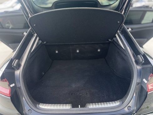 Used 2018 Kia Stinger Premium RWD image 8