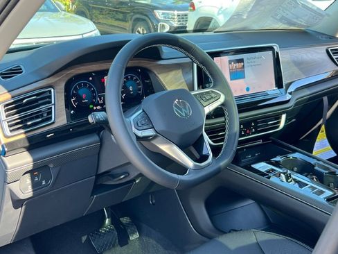 New 2026 Volkswagen Atlas SE AWD/4WD image 17