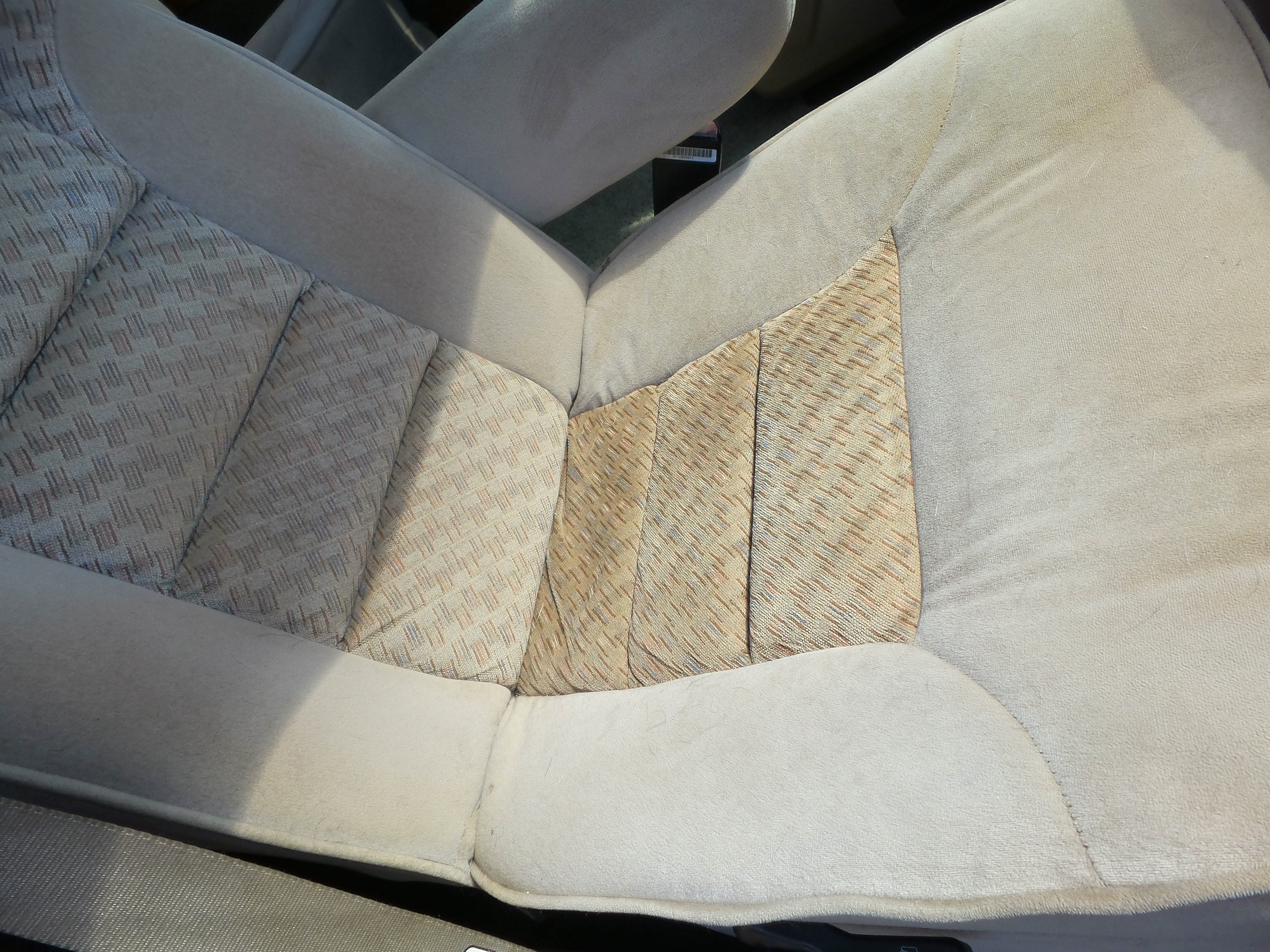 Used 2000 Ford E-150 and Econoline 150 RWD image 6