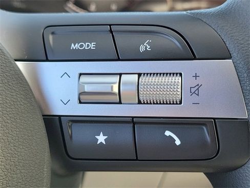 New 2026 Hyundai Tucson SEL image 9