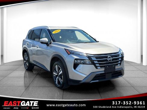 Used 2024 Nissan Rogue SL AWD/4WD image 1