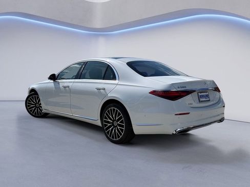 New 2025 Mercedes-Benz S 580 4MATIC Sedan image 5