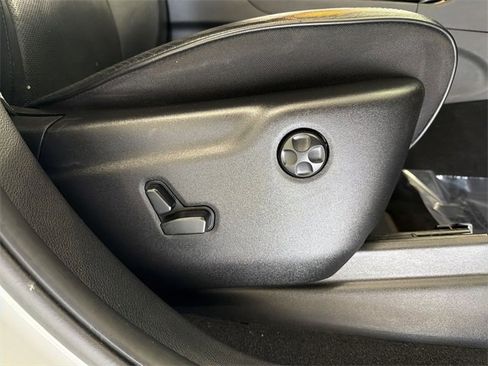 Used 2020 Jeep Grand Cherokee High Altitude image 21