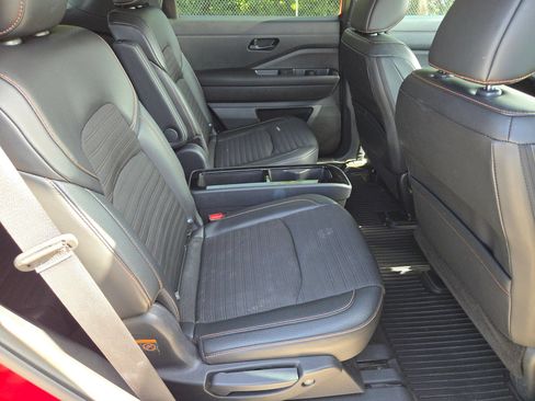 Used 2023 Nissan Pathfinder Rock Creek AWD/4WD image 26