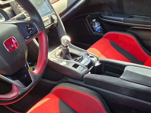 Used 2019 Honda Civic Type R image 25