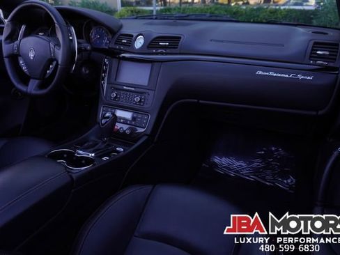 Used 2016 Maserati GranTurismo Sport image 9