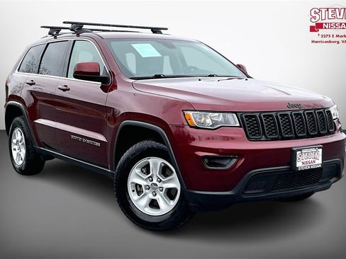 Used 2017 Jeep Grand Cherokee Laredo w/ Quick Order Package 23E image 1