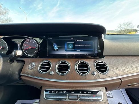Used 2018 Mercedes-Benz E 300 image 37