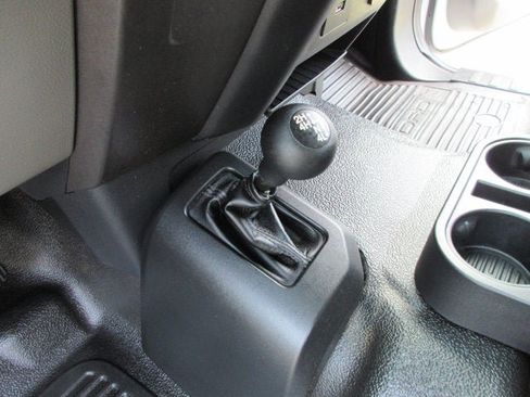 Used 2019 Ford F550 4x4 Crew Cab Super Duty image 17