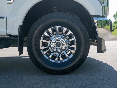 Used 2022 Ford F250 XLT w/ XLT Value Package AWD/4WD image 10