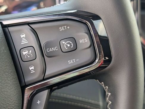 New 2026 RAM 3500 Limited AWD/4WD image 17