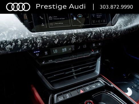 New 2025 Audi RS e-tron GT performance image 17