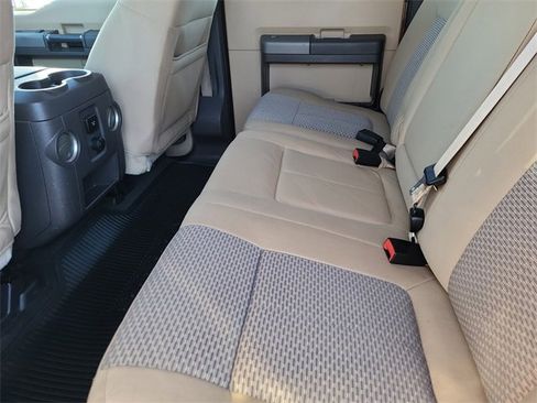 Used 2011 Ford F250 XLT w/ XLT Interior Pkg image 16