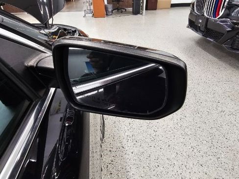 Used 2022 Chevrolet Malibu LT image 36