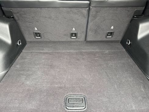 Used 2019 Jeep Cherokee Limited image 33