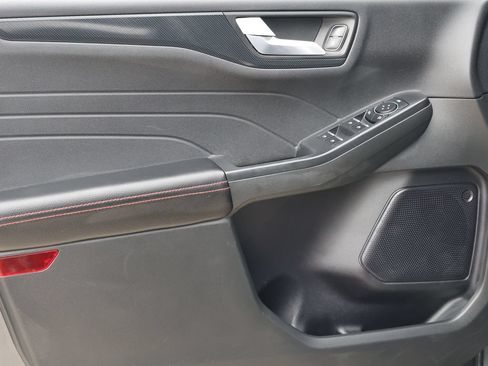 Used 2024 Ford Escape ST-Line FWD image 25