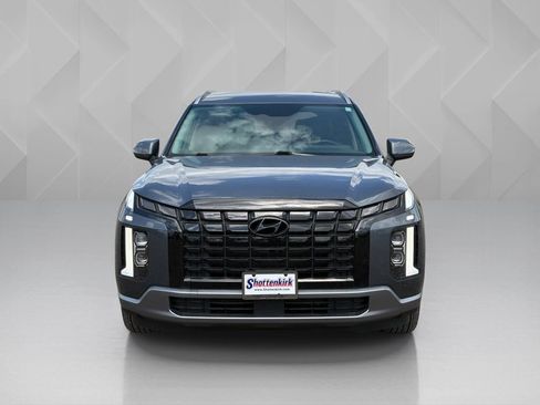 Used 2025 Hyundai Palisade SEL FWD image 2