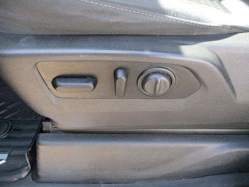 Used 2021 Chevrolet Silverado 1500 RST AWD/4WD image 28