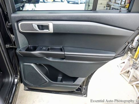 Certified 2023 Ford Explorer 4WD image 24