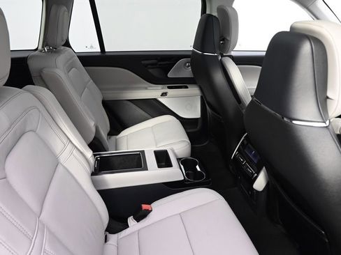 New 2026 Lincoln Aviator Reserve AWD/4WD image 18