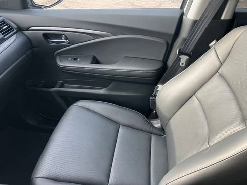 Used 2025 Honda Ridgeline RTL image 13